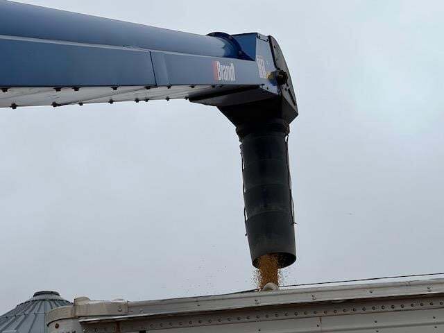 2024 Brandt 1547LP+ Augers and Conveyor