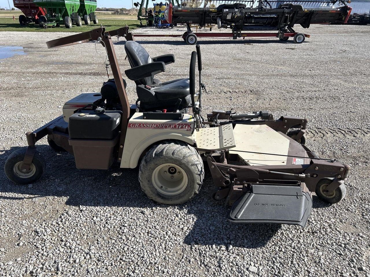 2016 Grasshopper 727K Lawn Mower