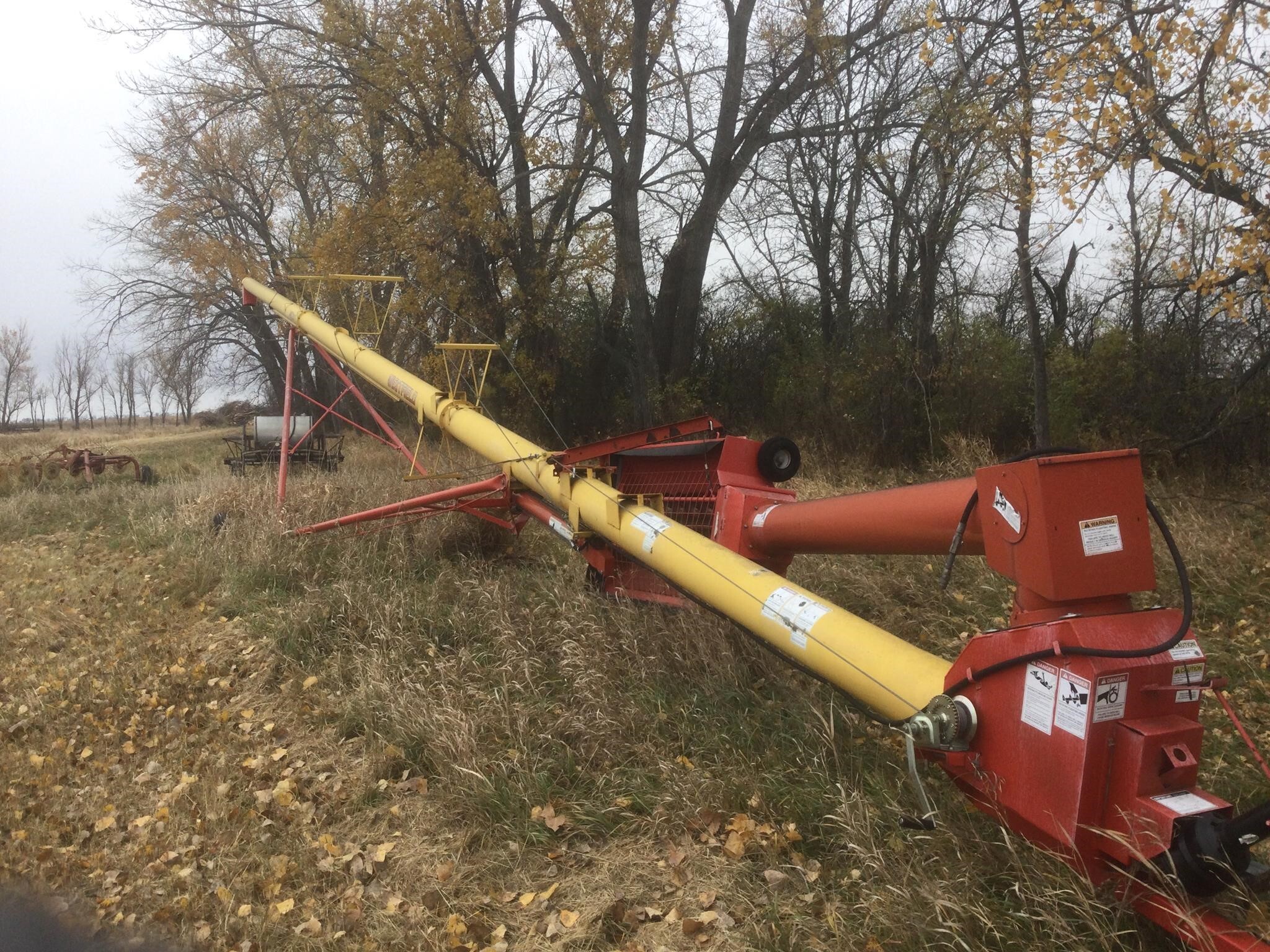  Westfield MK100-71 Augers and Conveyor