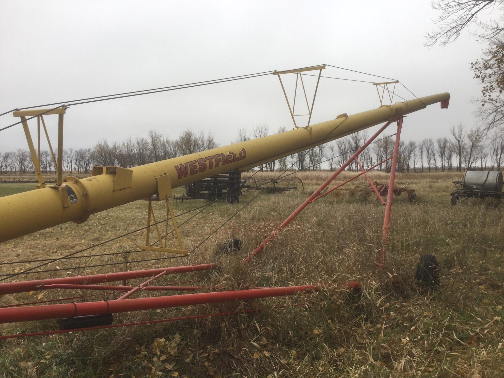  Westfield MK100-71 Augers and Conveyor