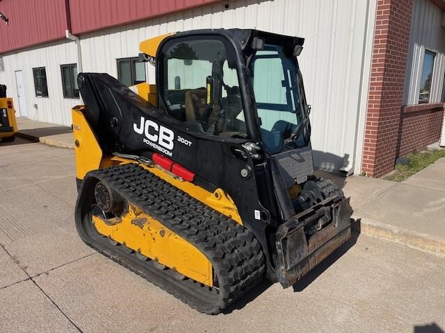 2014 JCB 300T Skid Steer