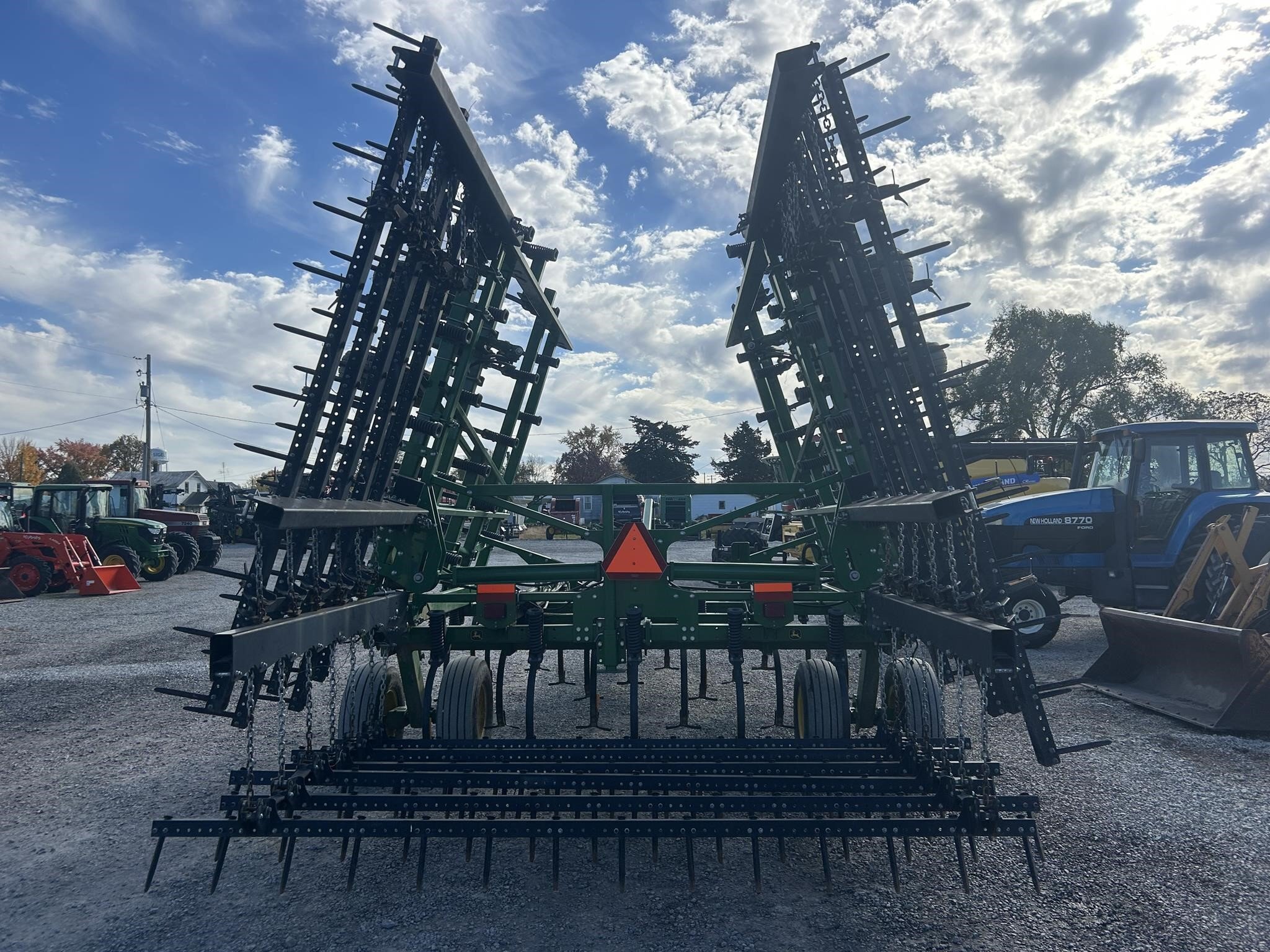 2018 John Deere 2230LL  38'6" Field Cultivator