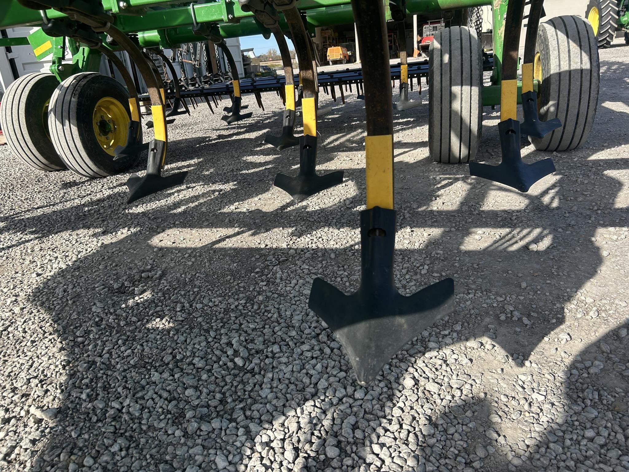 2018 John Deere 2230LL  38'6" Field Cultivator