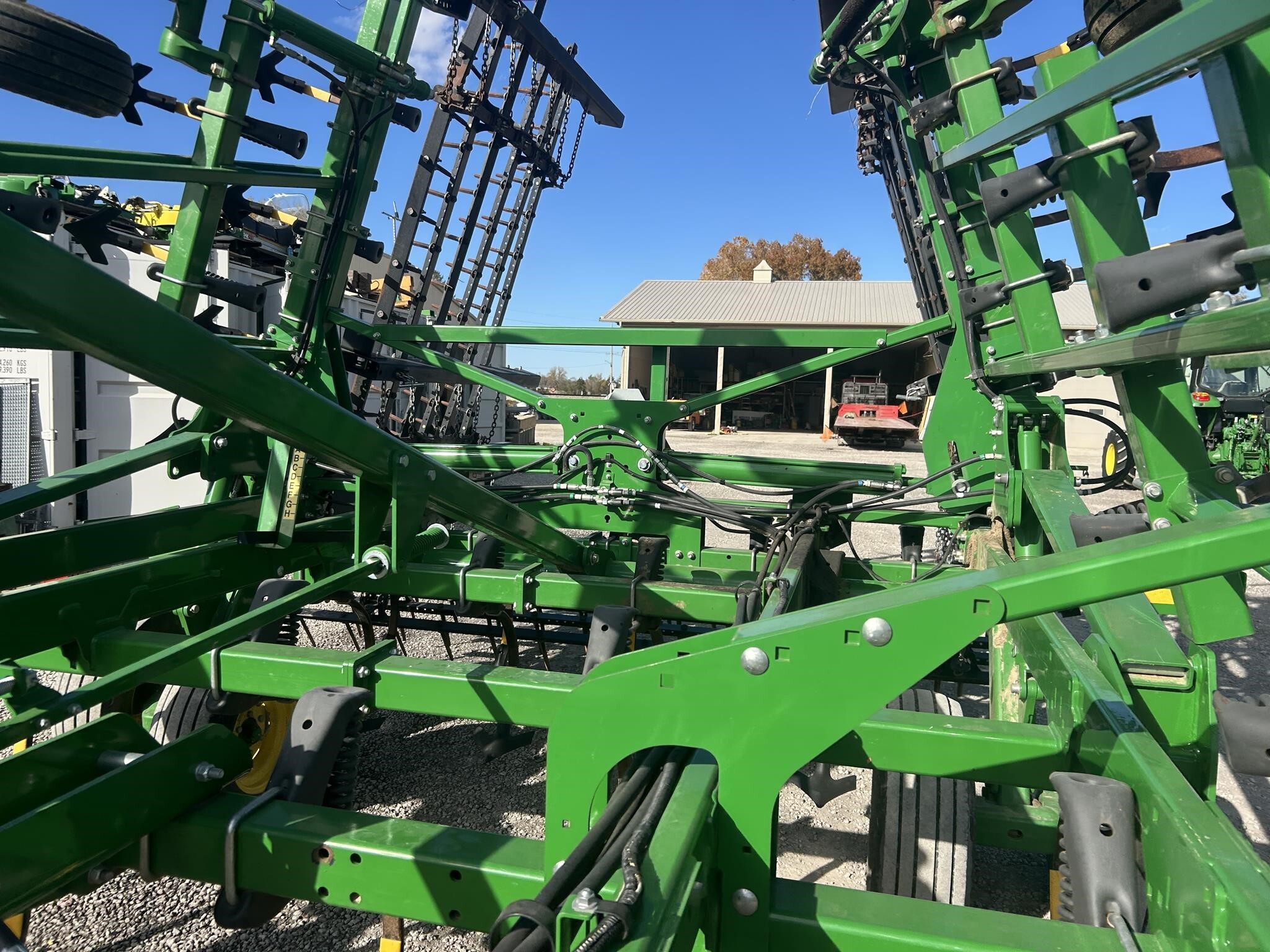 2018 John Deere 2230LL  38'6" Field Cultivator
