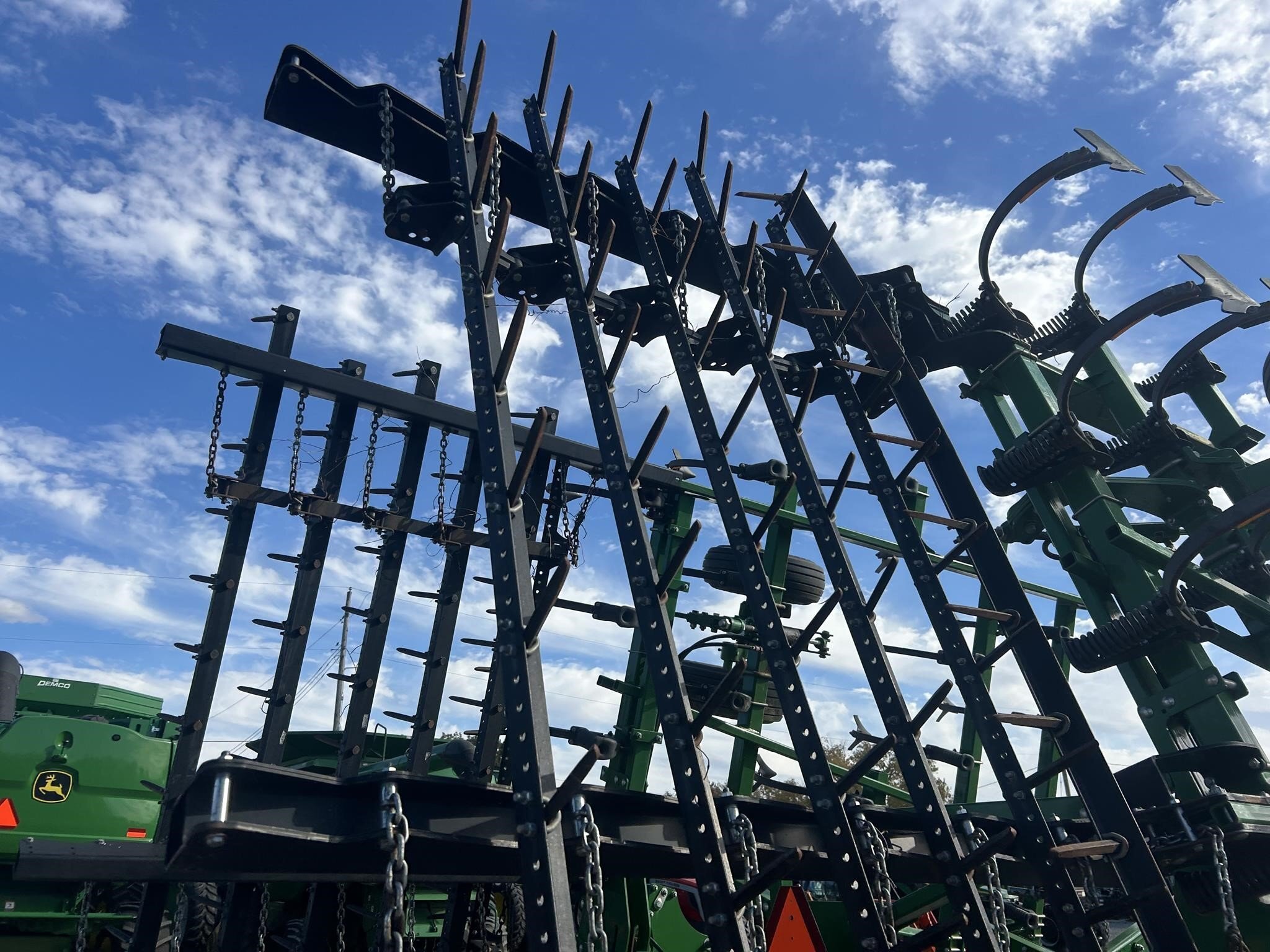2018 John Deere 2230LL  38'6" Field Cultivator