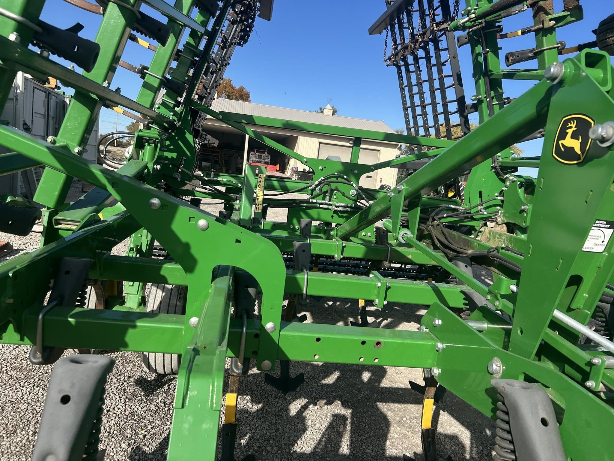 2018 John Deere 2230LL  38'6" Field Cultivator