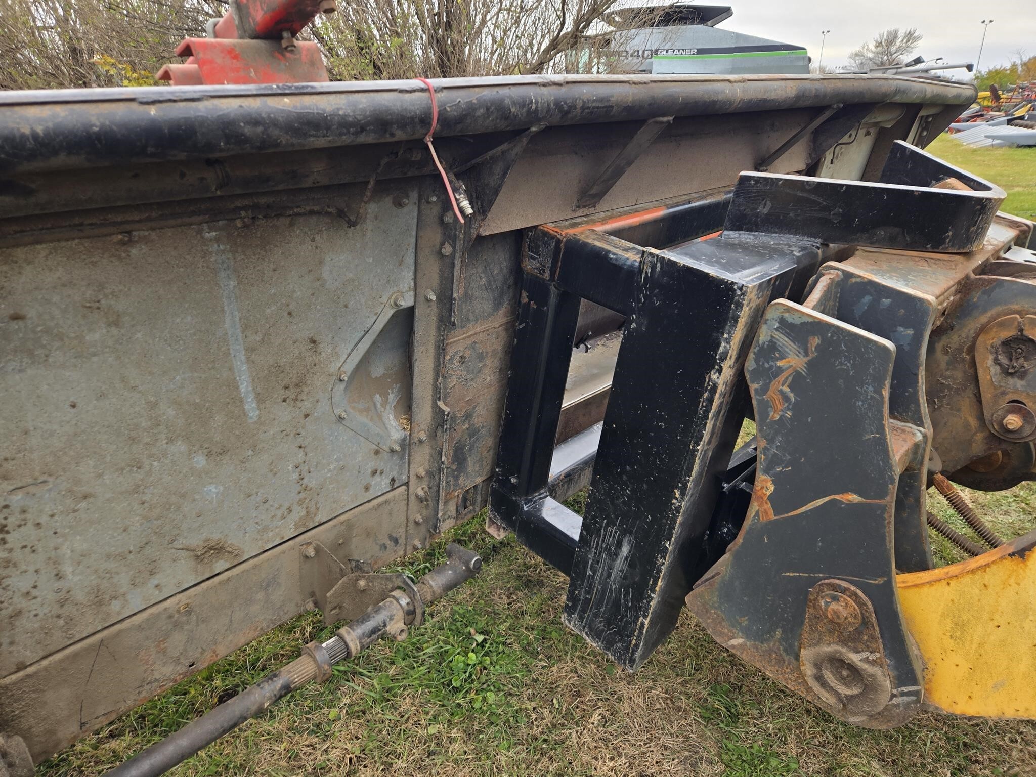  Gleaner 313 Platform