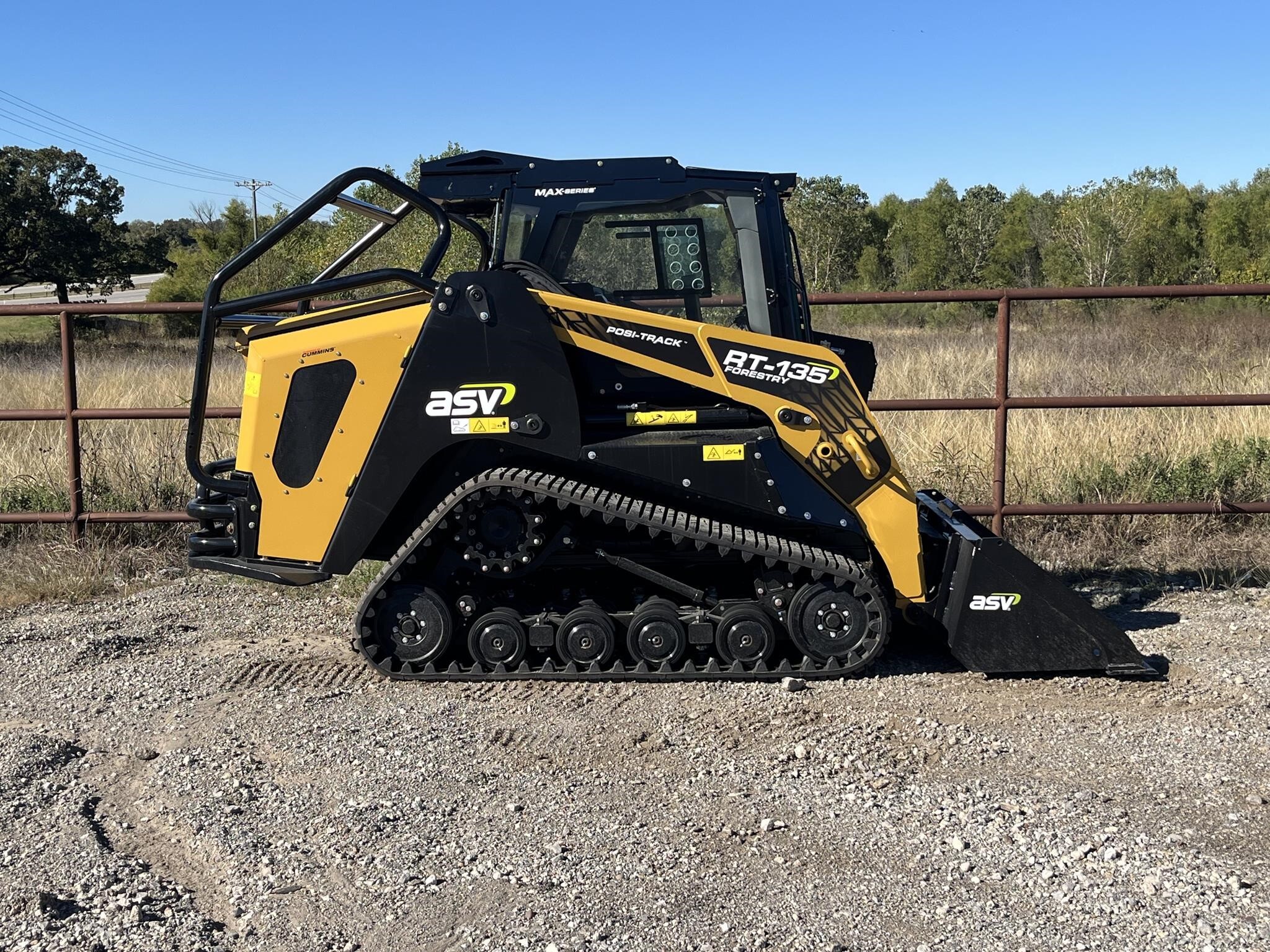 2026 ASV POSI-TRACK RT135F Skid Steer
