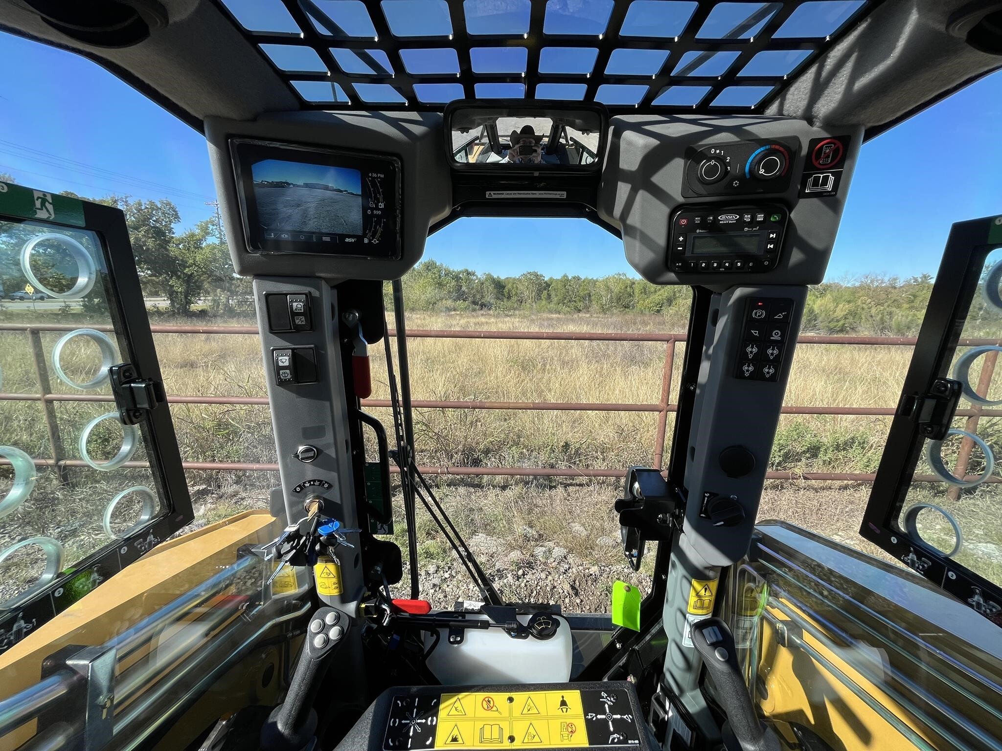 2026 ASV POSI-TRACK RT135F Skid Steer