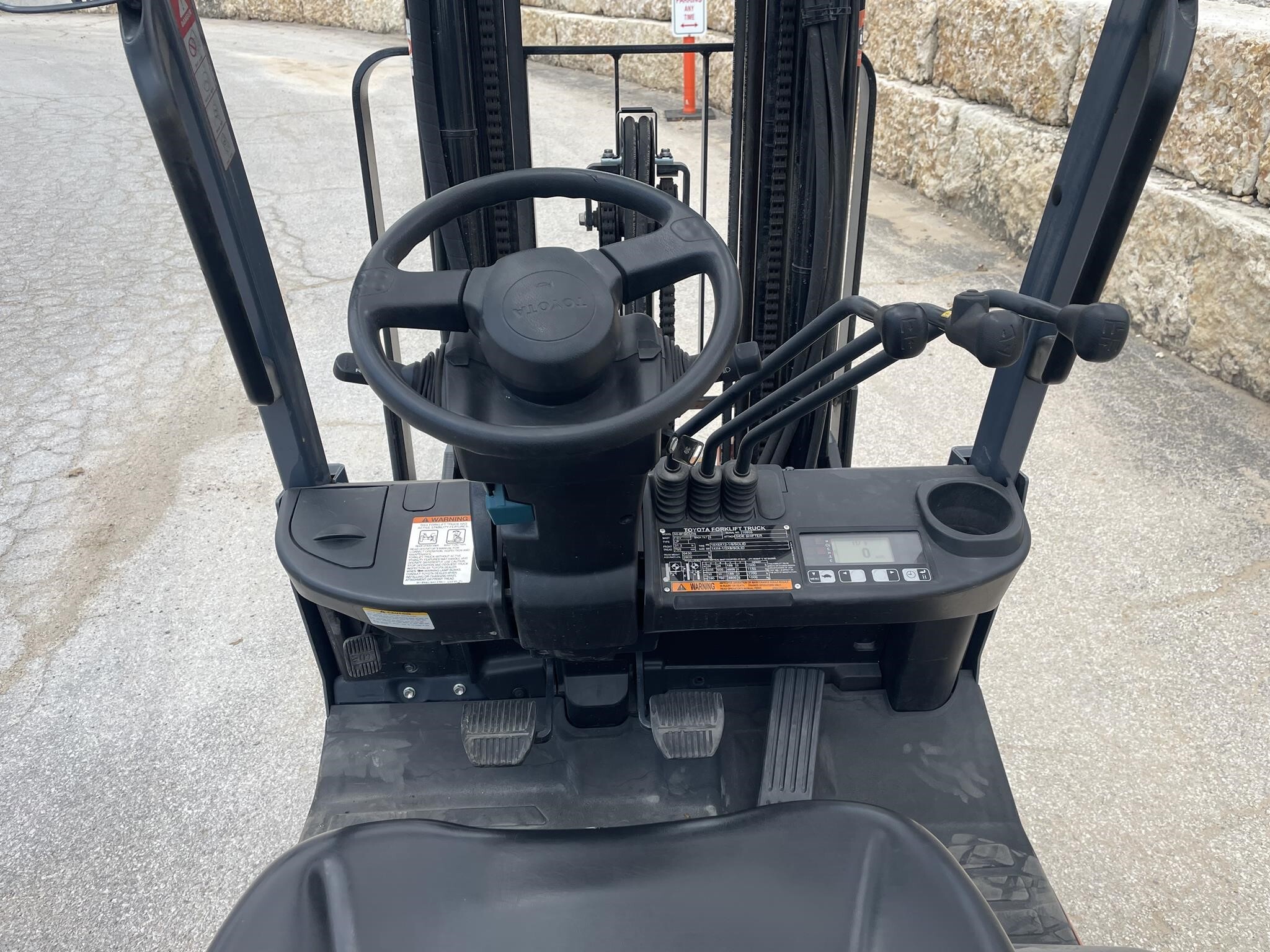 2023 Toyota 8FGU15 Forklift