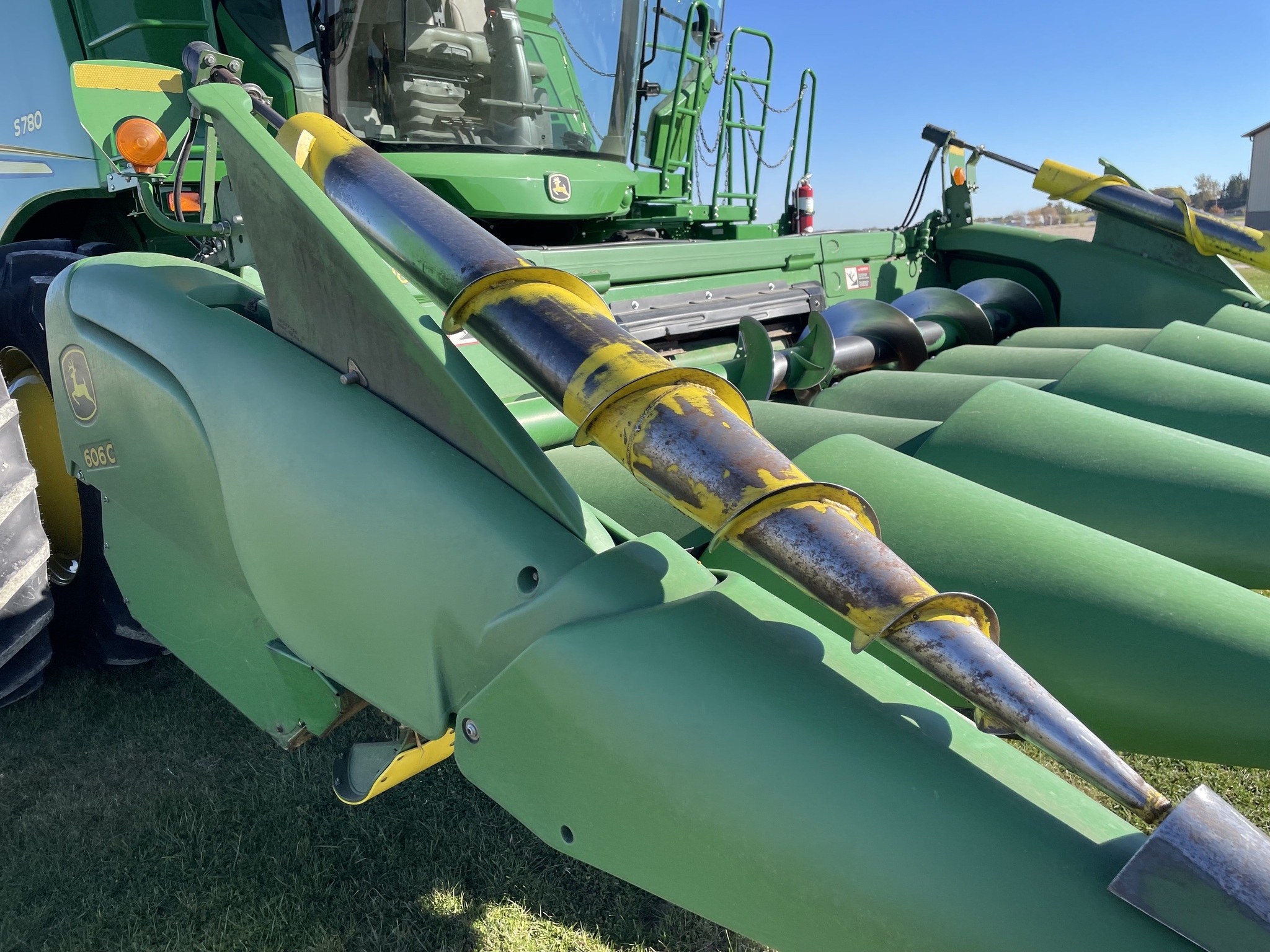 2014 John Deere 606C Corn Head