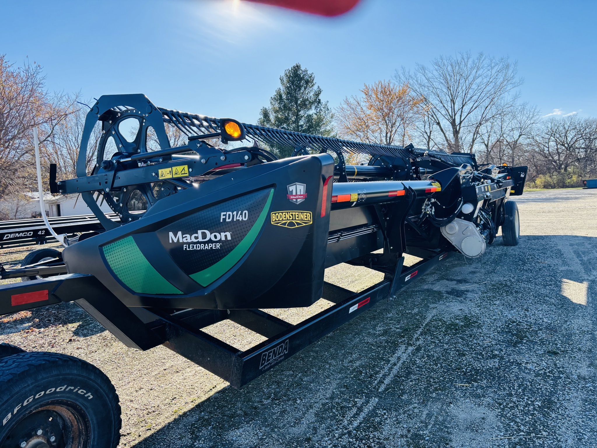 2019 MacDon FD140 Platform