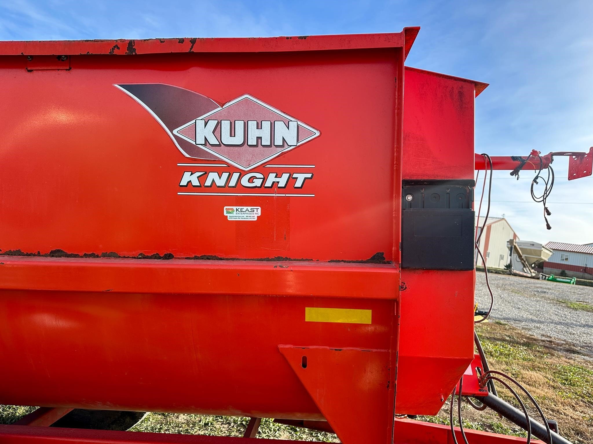 2014 Kuhn Knight 3130 Grinders and Mixer