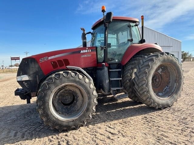2011 Case IH Magnum 275 Tractor