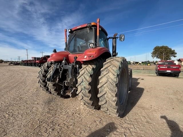 2011 Case IH Magnum 275 Tractor