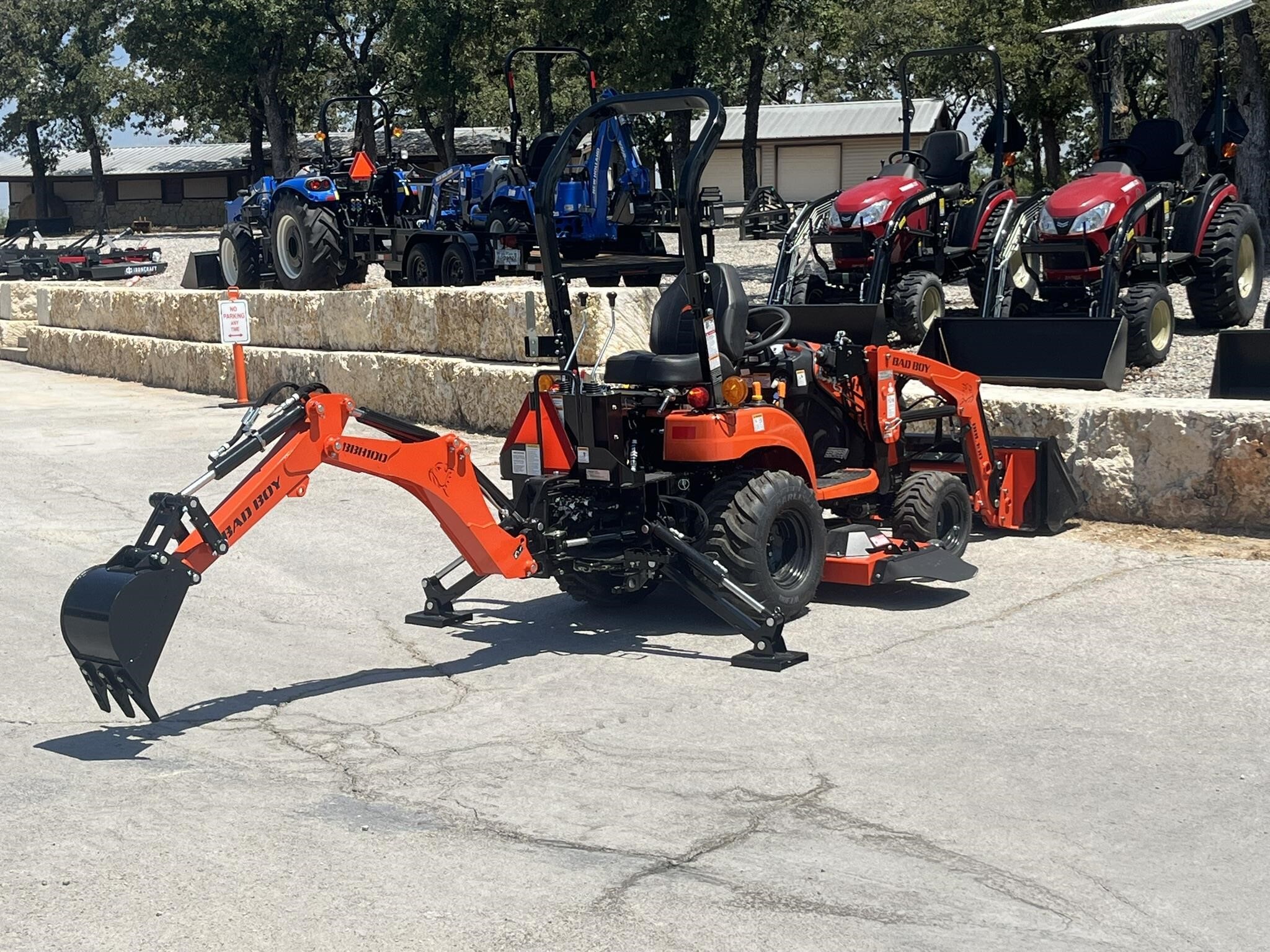 2025 Bad Boy 1022H Tractor