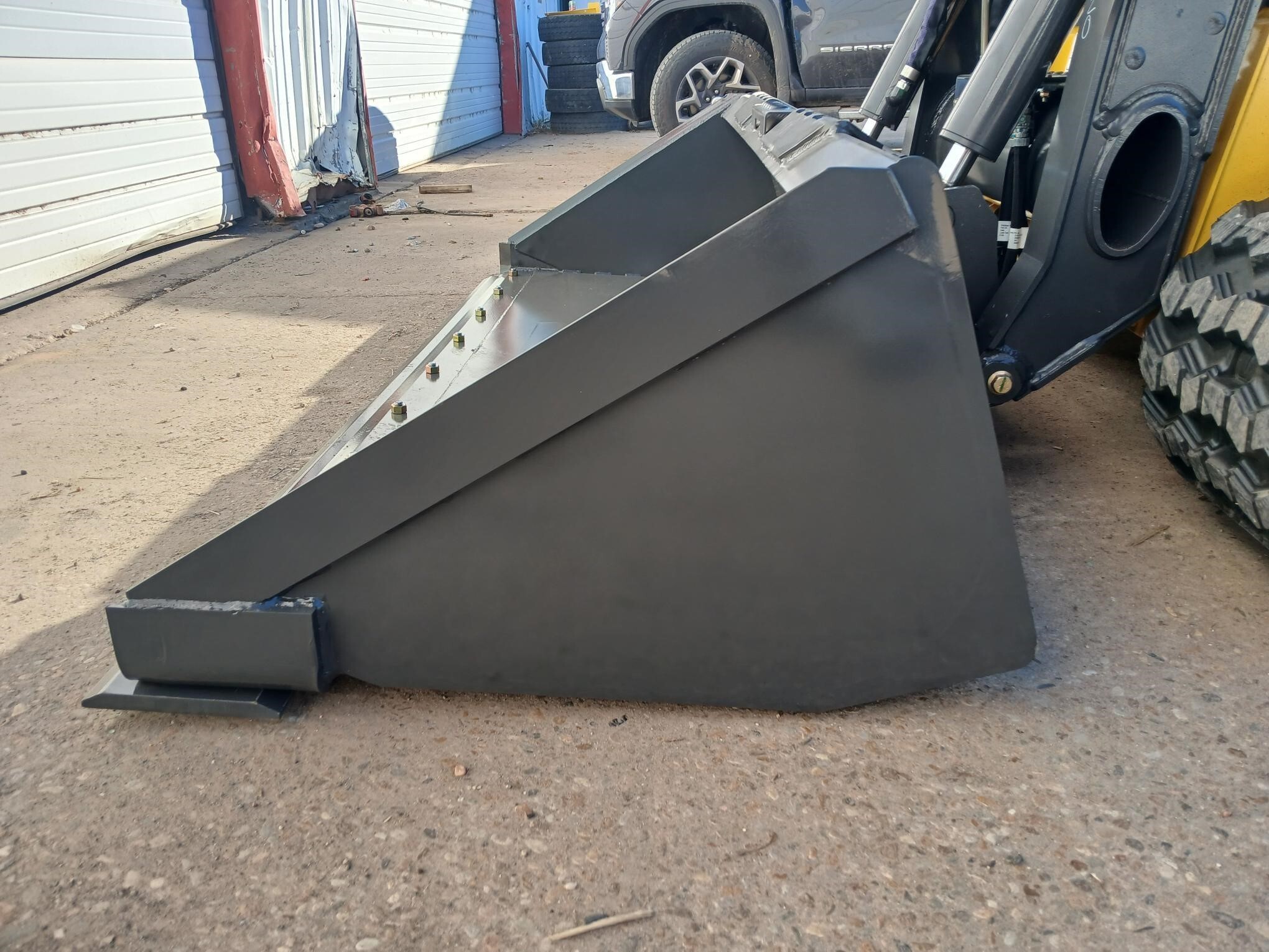 2025 New Holland C332 Skid Steer