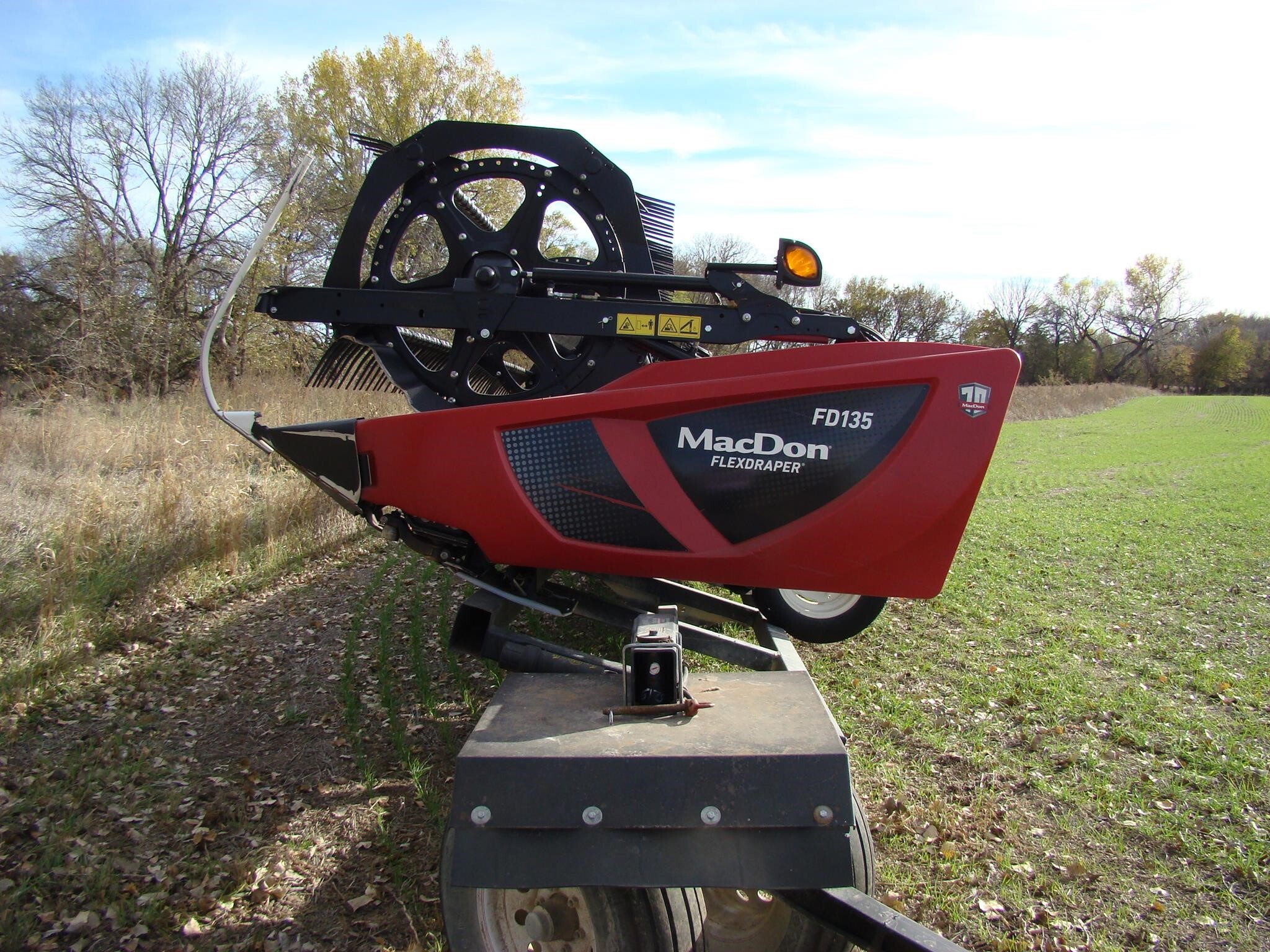 2019 MacDon FD135 Platform