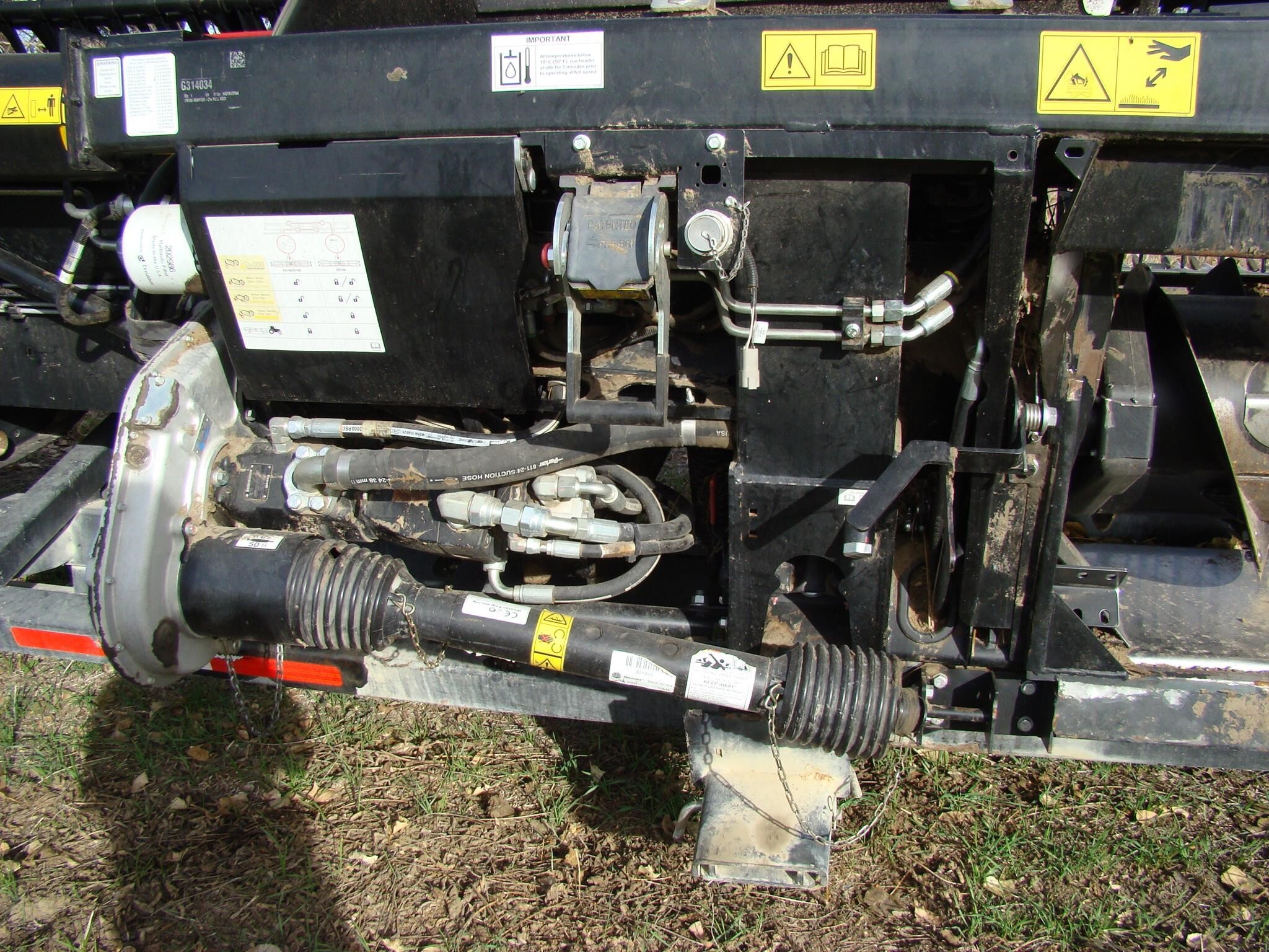 2019 MacDon FD135 Platform