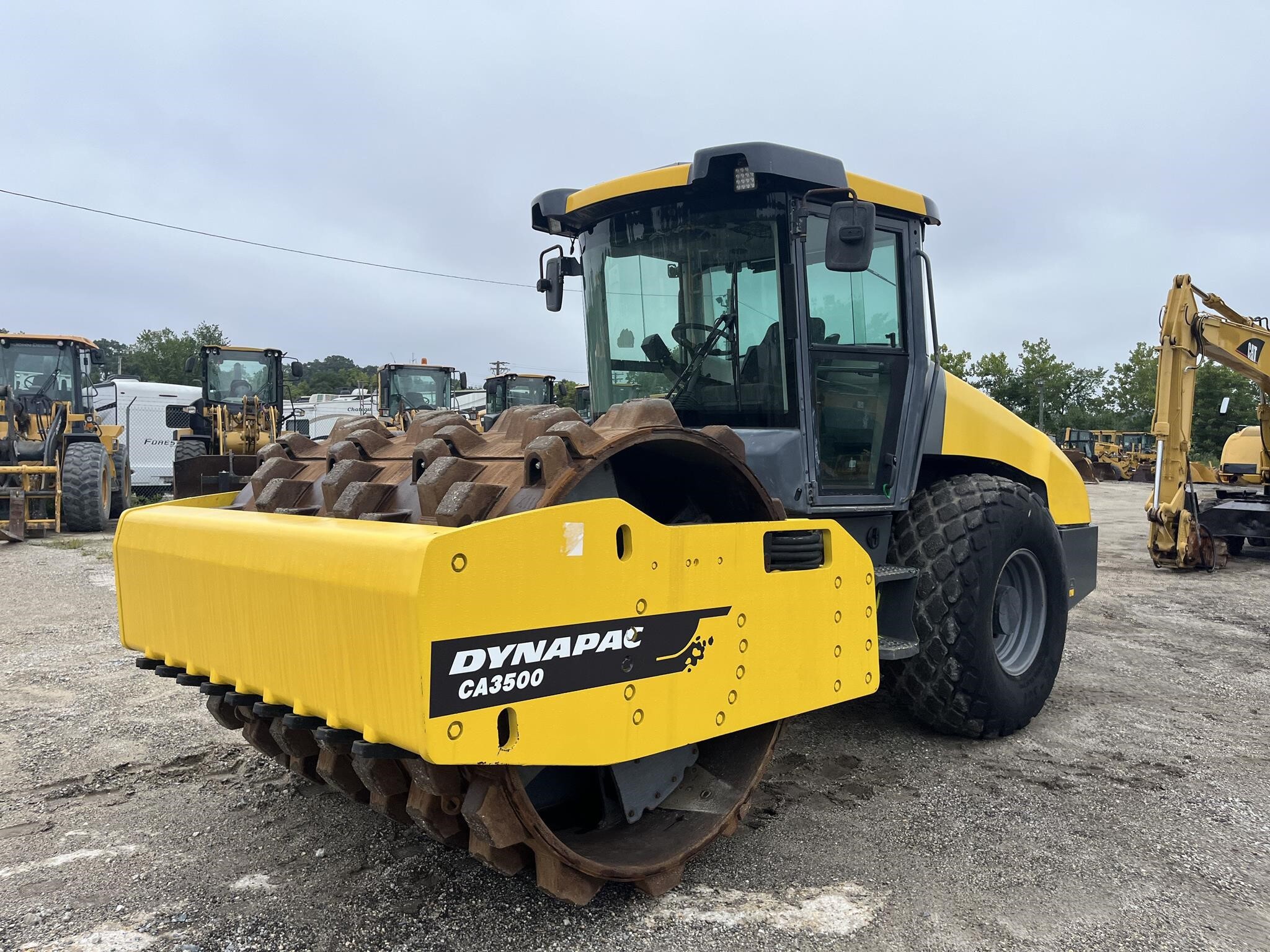 2017 Dynapac CA3500D Compacting and Paving