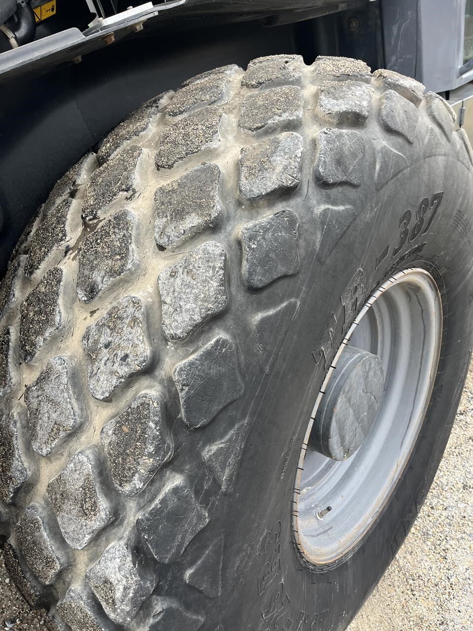 2017 Dynapac CA3500D Compacting and Paving