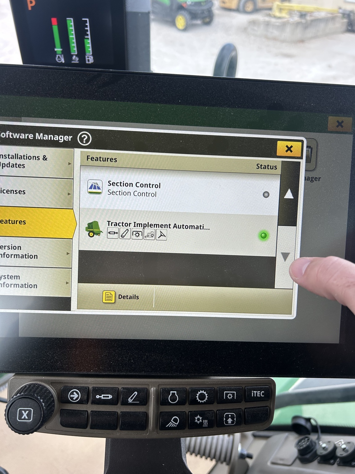 2025 John Deere 7R 290 Tractor