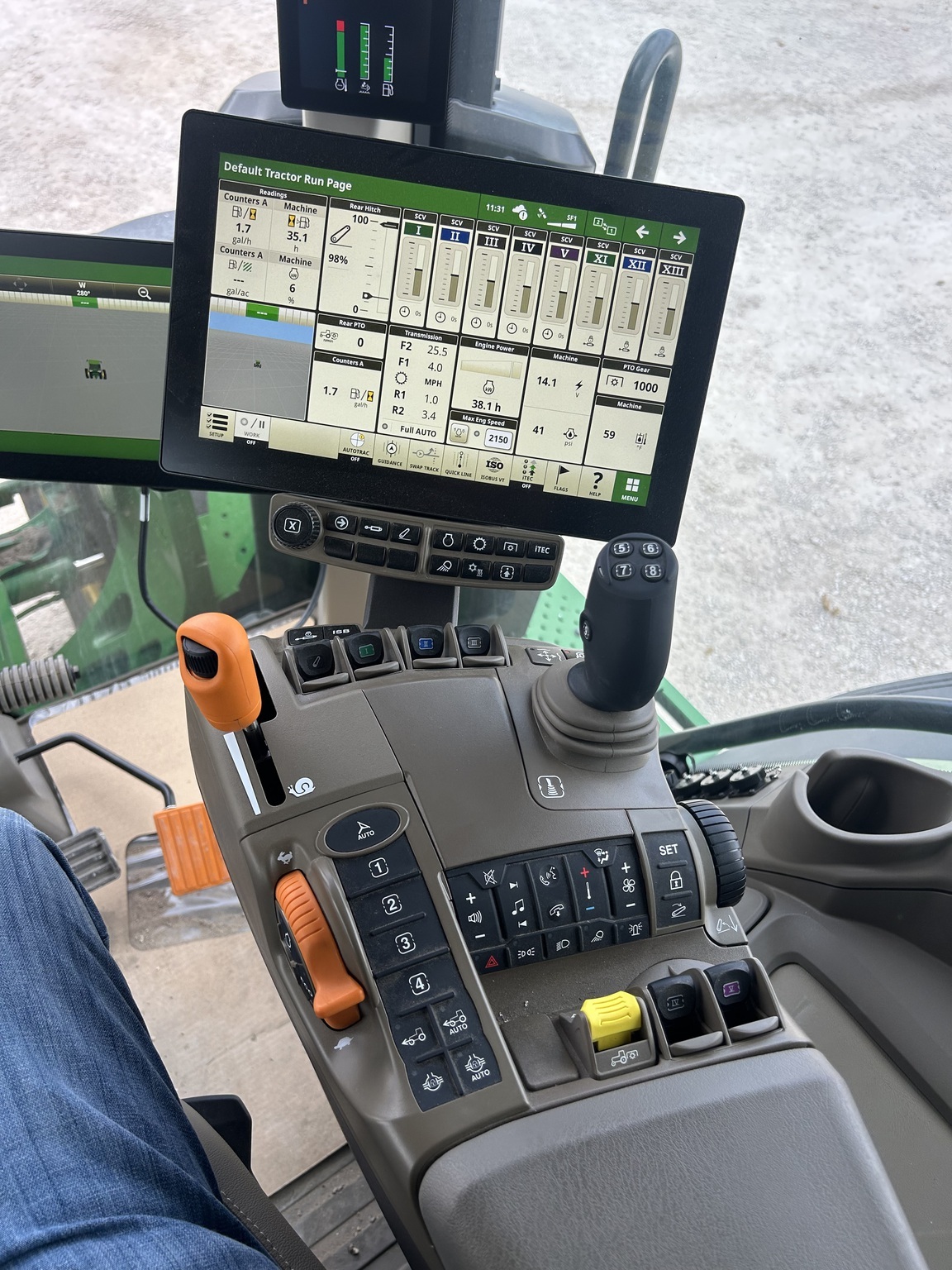 2025 John Deere 7R 290 Tractor