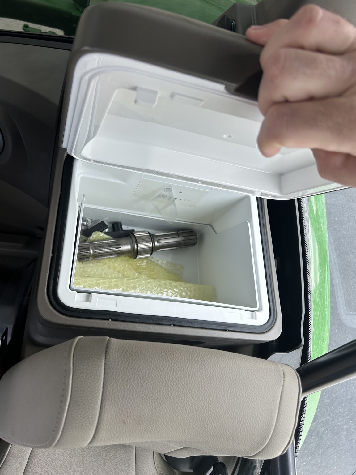 2025 John Deere 7R 290 Tractor