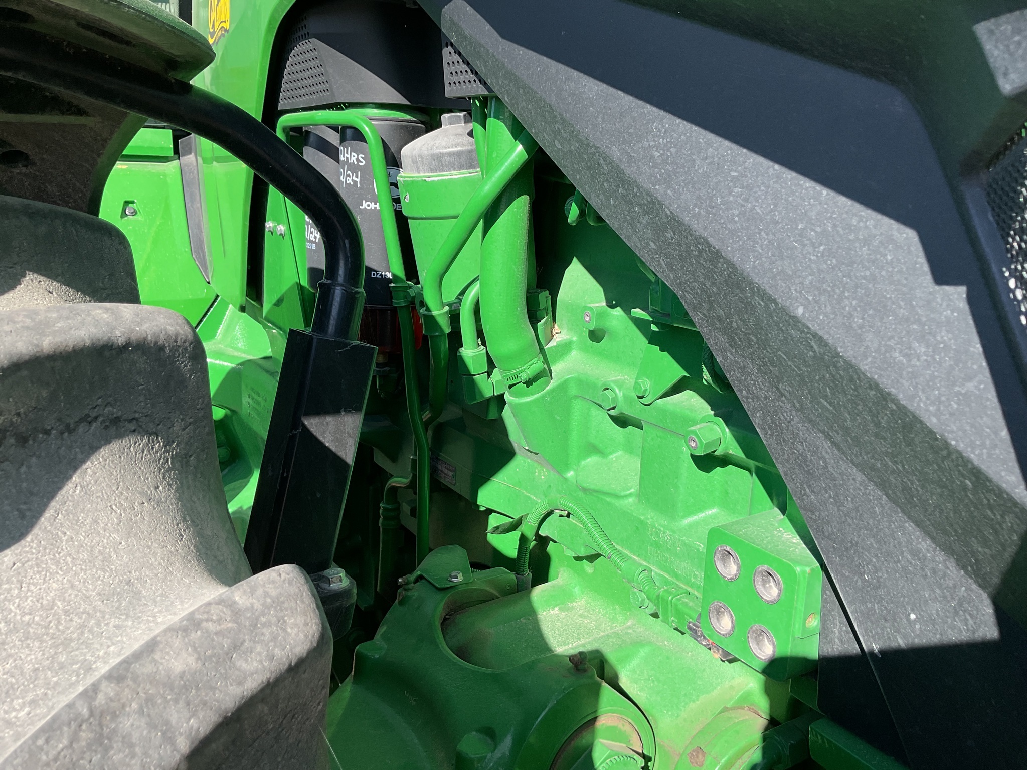 2023 John Deere 8R 370 Tractor