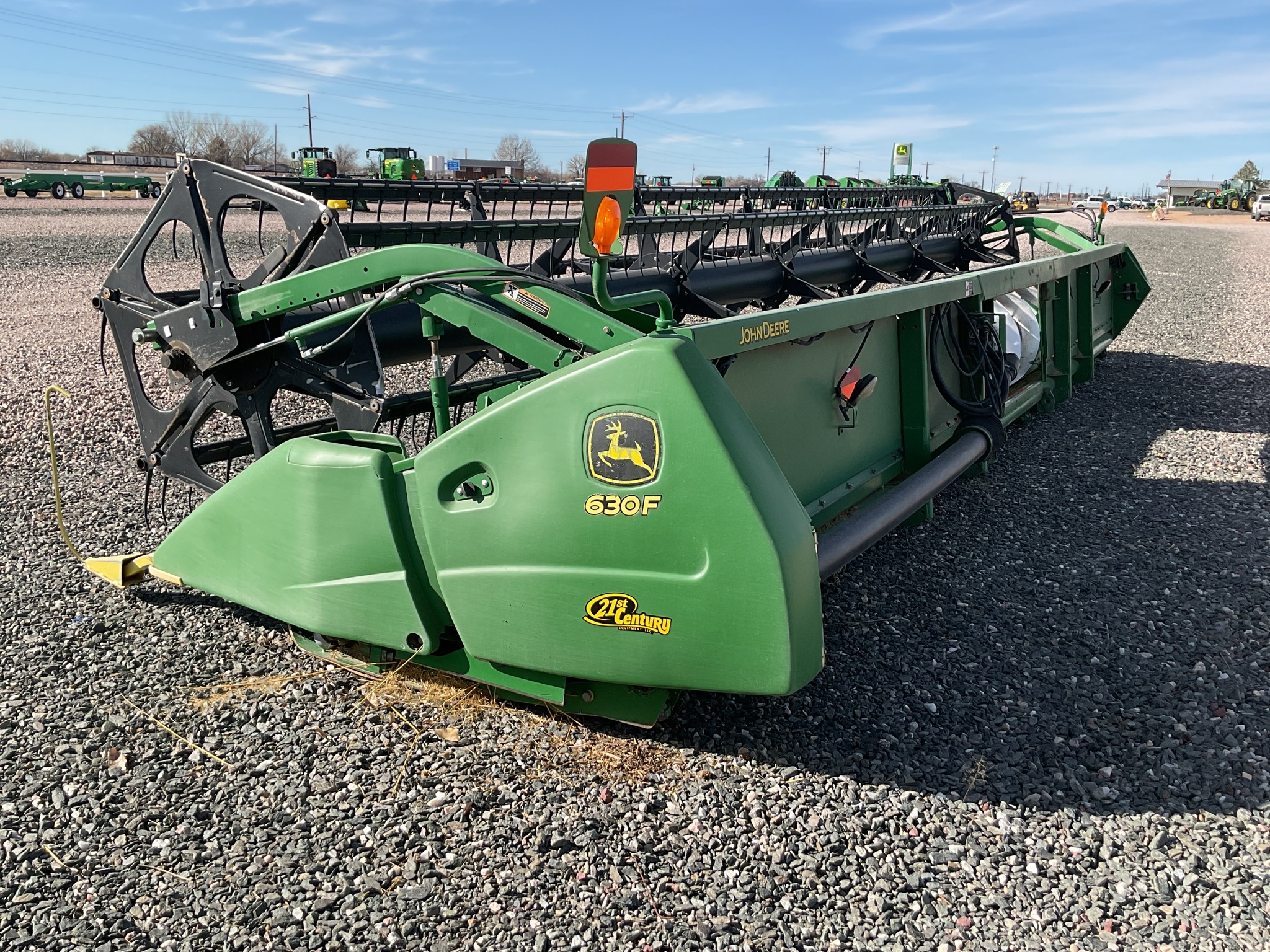 2010 John Deere 630F Platform