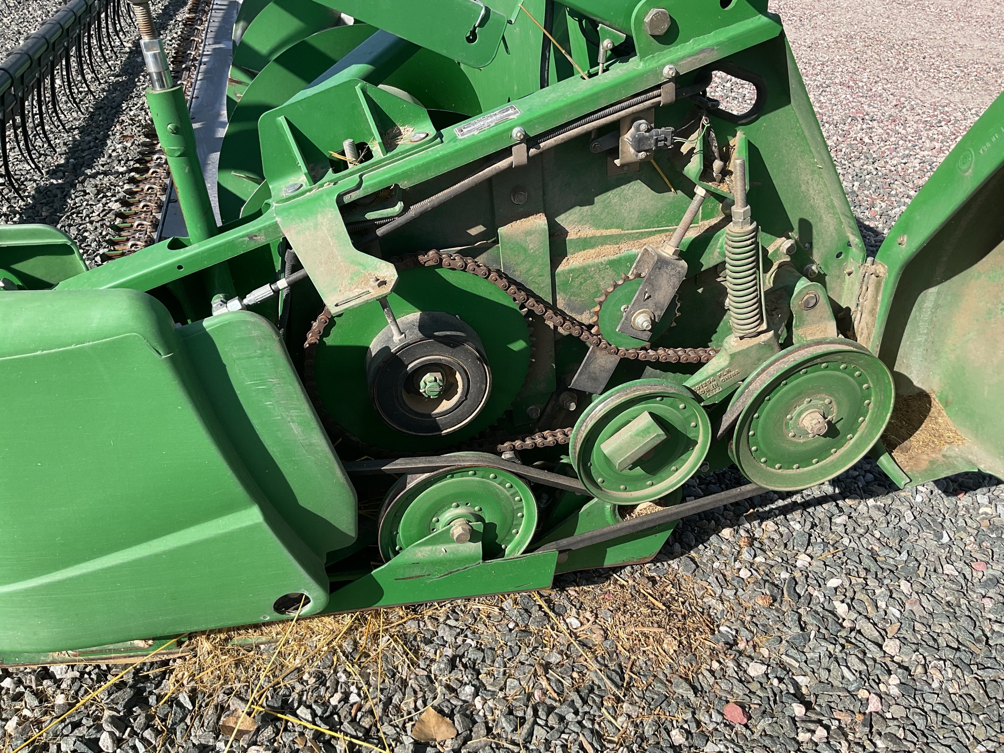2010 John Deere 630F Platform