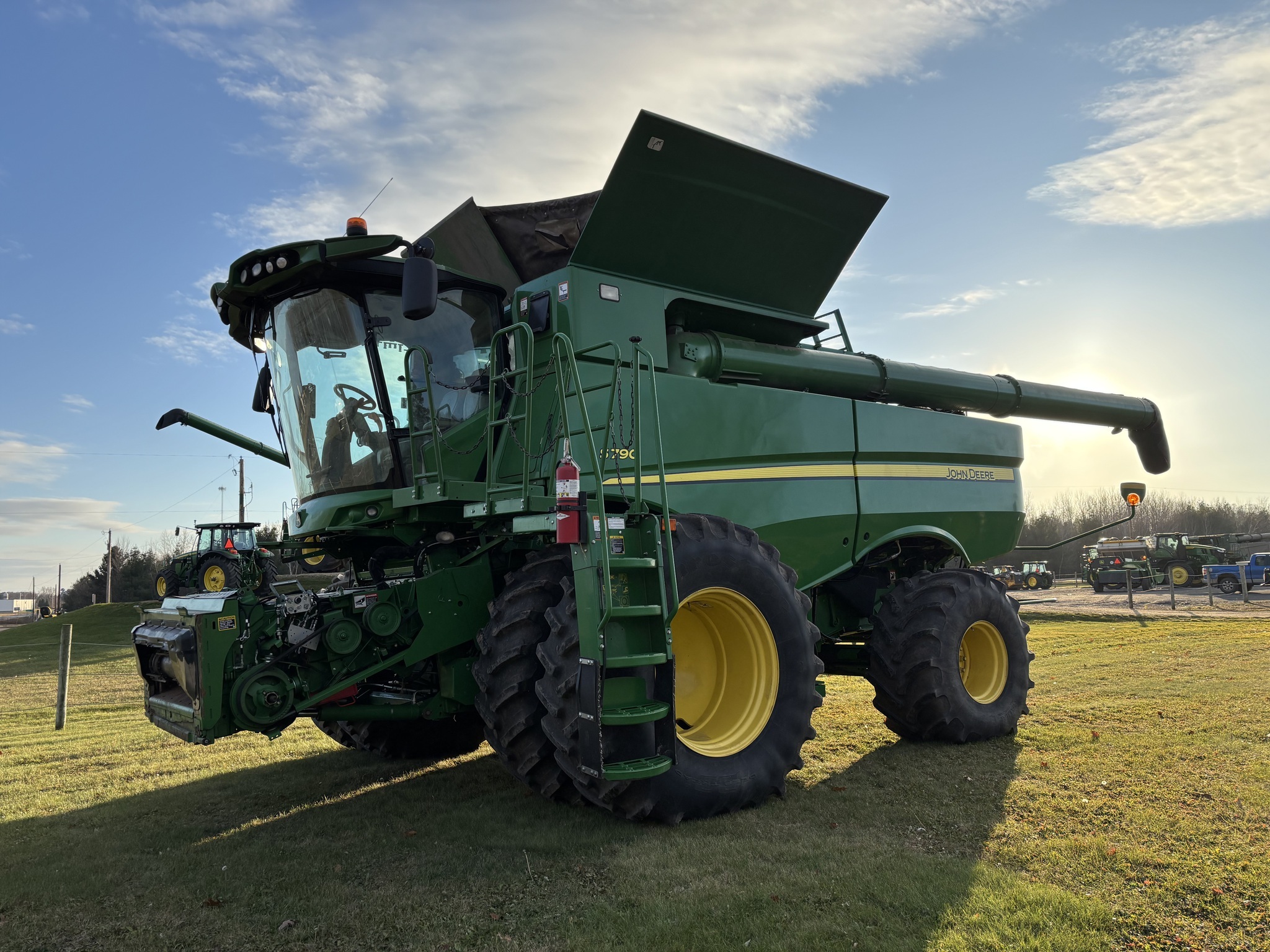 2018 John Deere S790 Combine