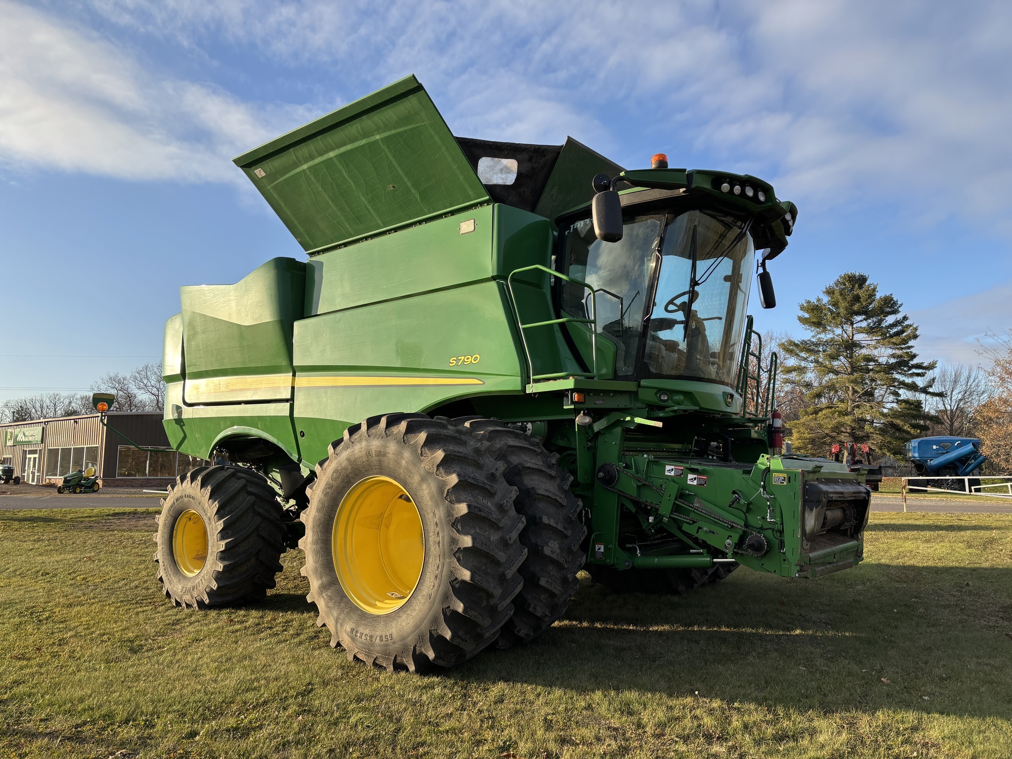 2018 John Deere S790 Combine