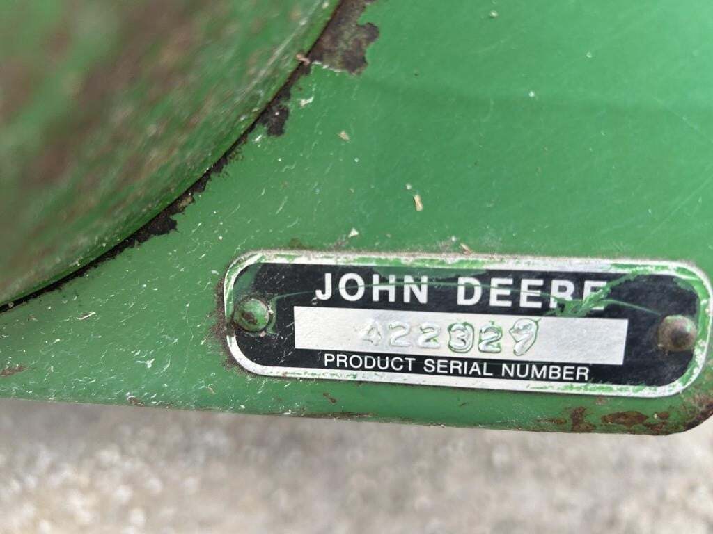  John Deere 443 Corn Head