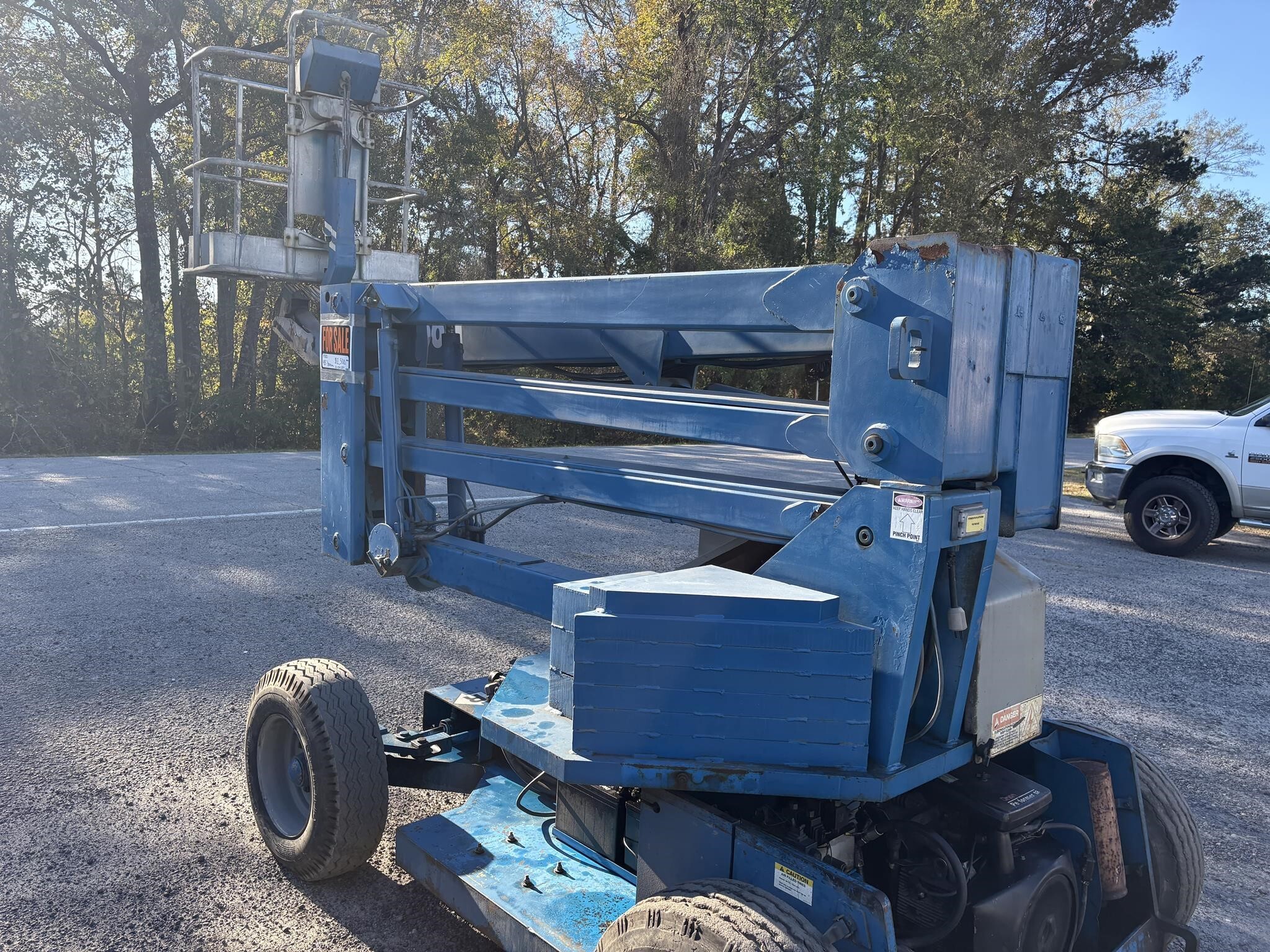 1980 Genie Z45/22 Miscellaneous