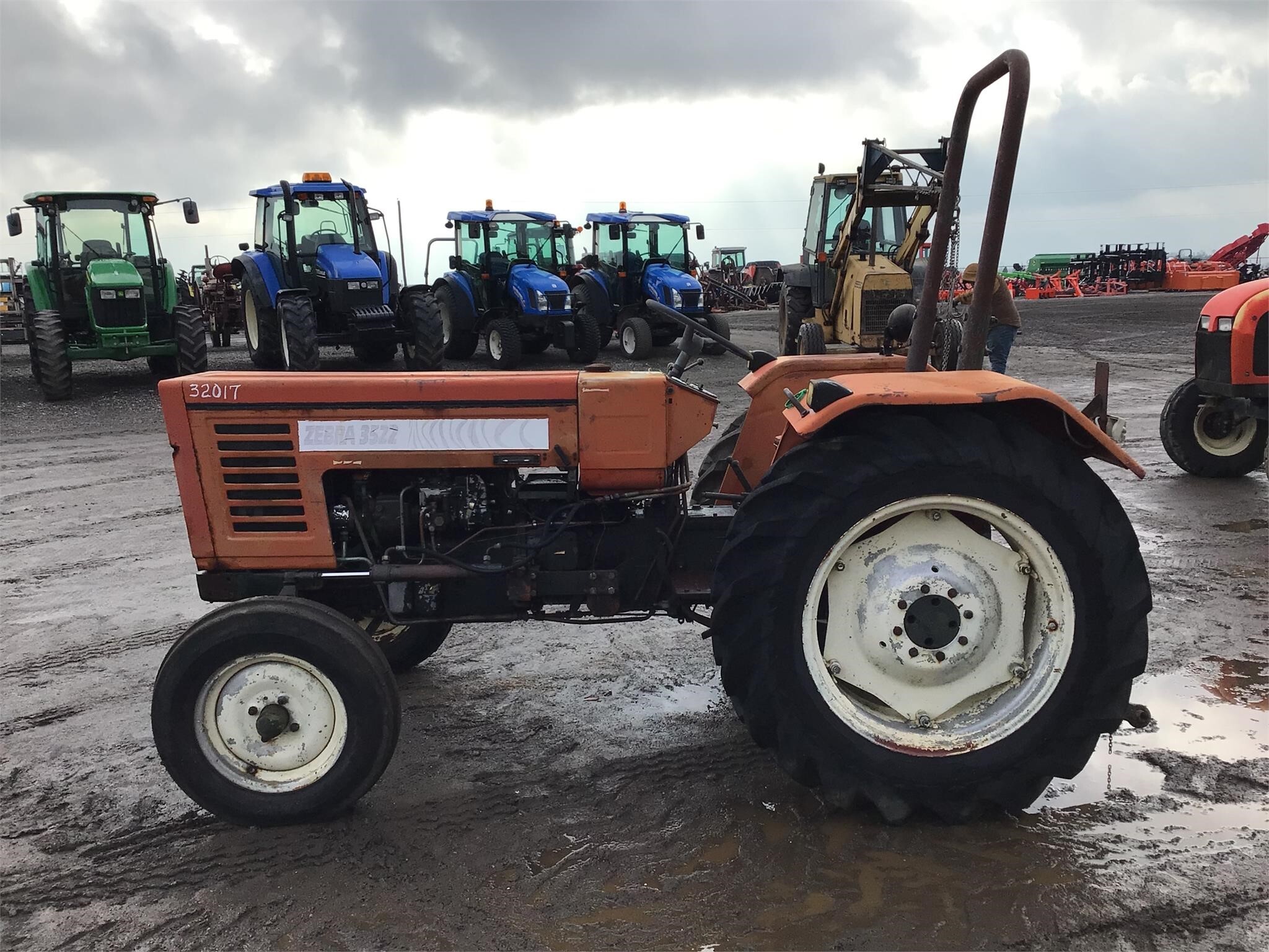  ZEBRA 3522 Tractor