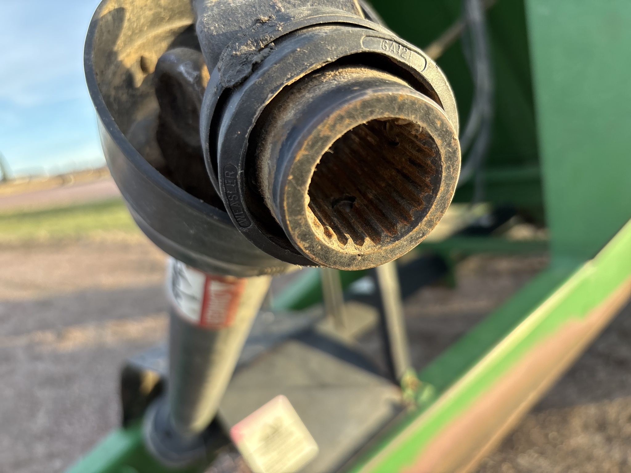 J&M 750-14 Grain Cart