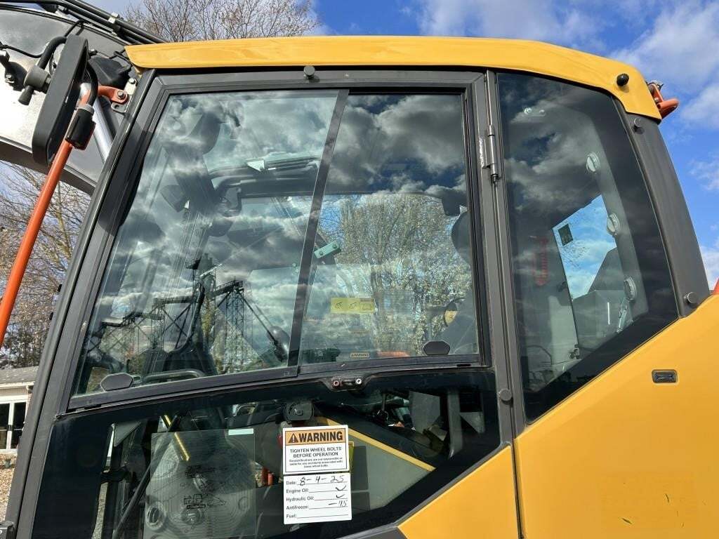 2019 Volvo EC160EL Excavator