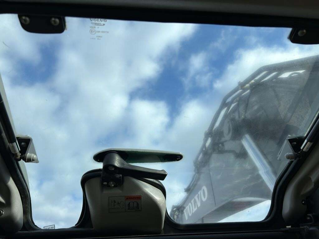 2019 Volvo EC160EL Excavator