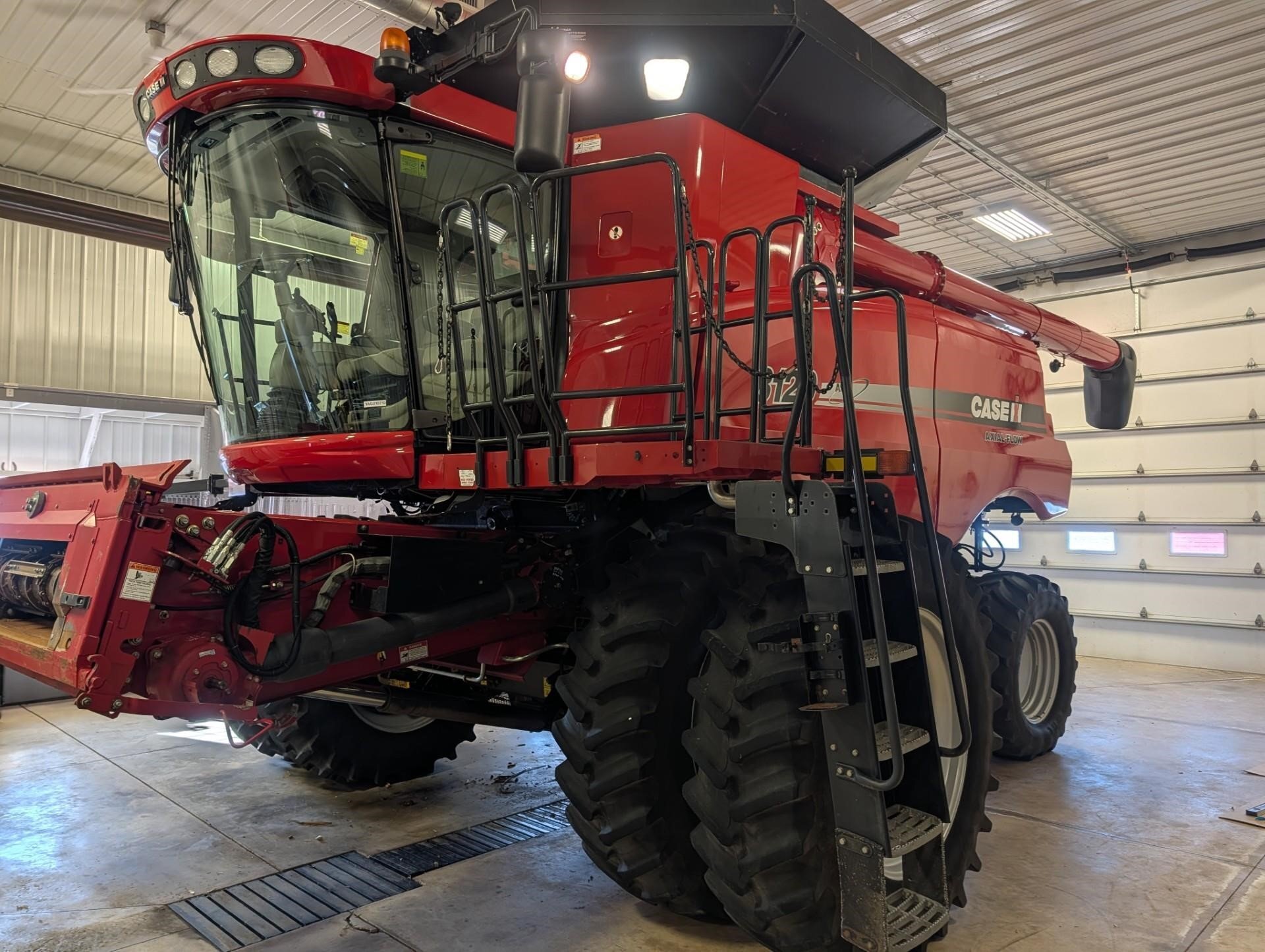 2011 Case IH 8120 Combine