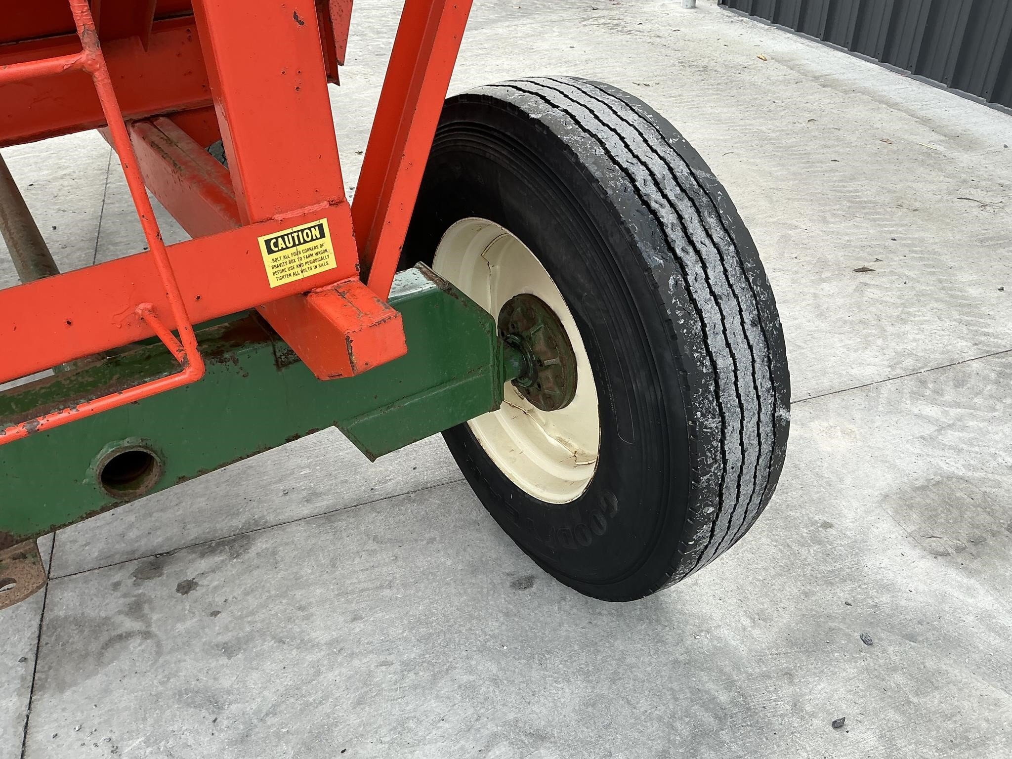  Killbros 385 Gravity Wagon
