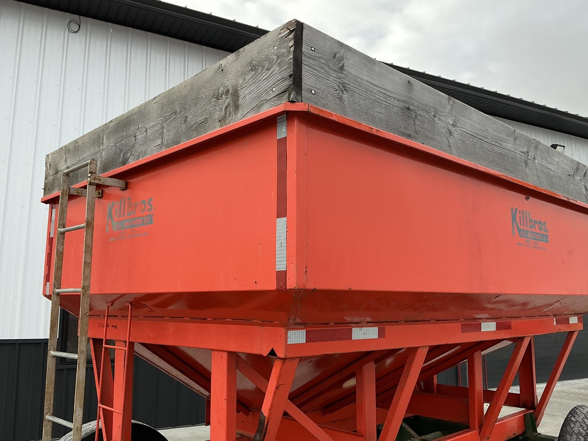 Killbros 385 Gravity Wagon
