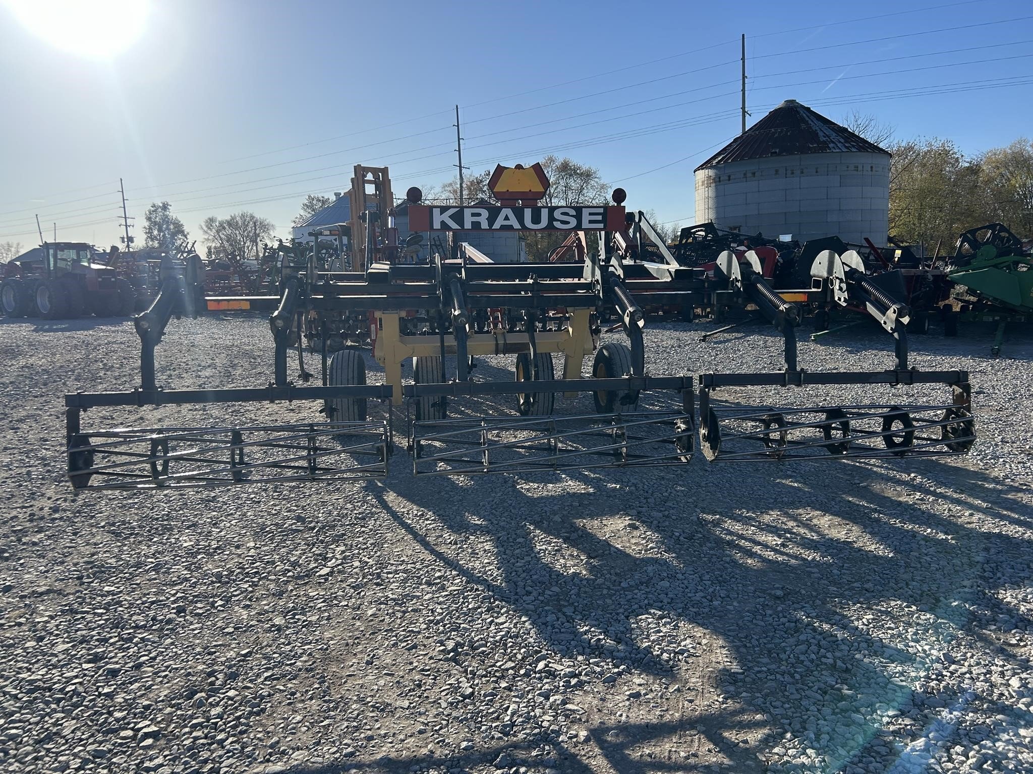 2004 Krause Dominator 4850 Disk Chisel