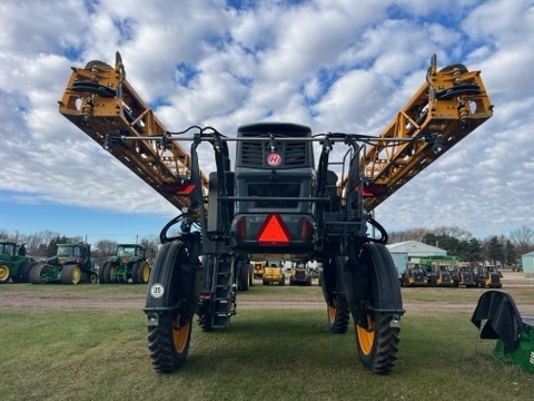 2025 Hagie STS12 Self-Propelled Sprayer