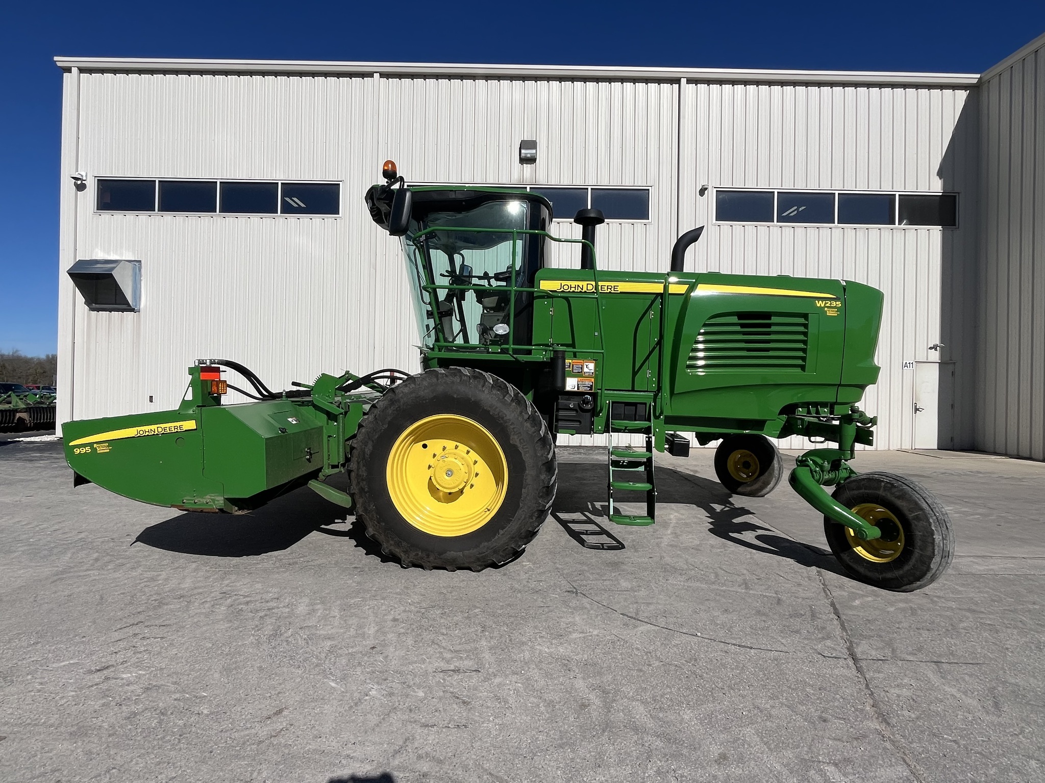 2014 John Deere W235 Self-Propelled Windrowers and Swather