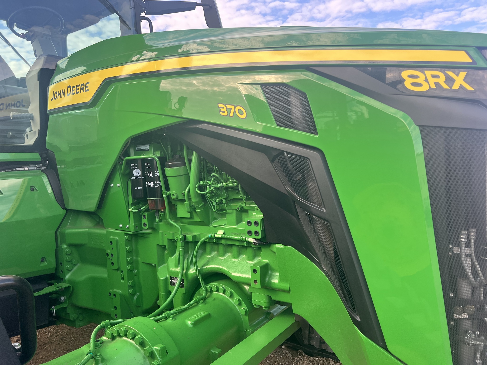 2020 John Deere 8RX 370 Tractor