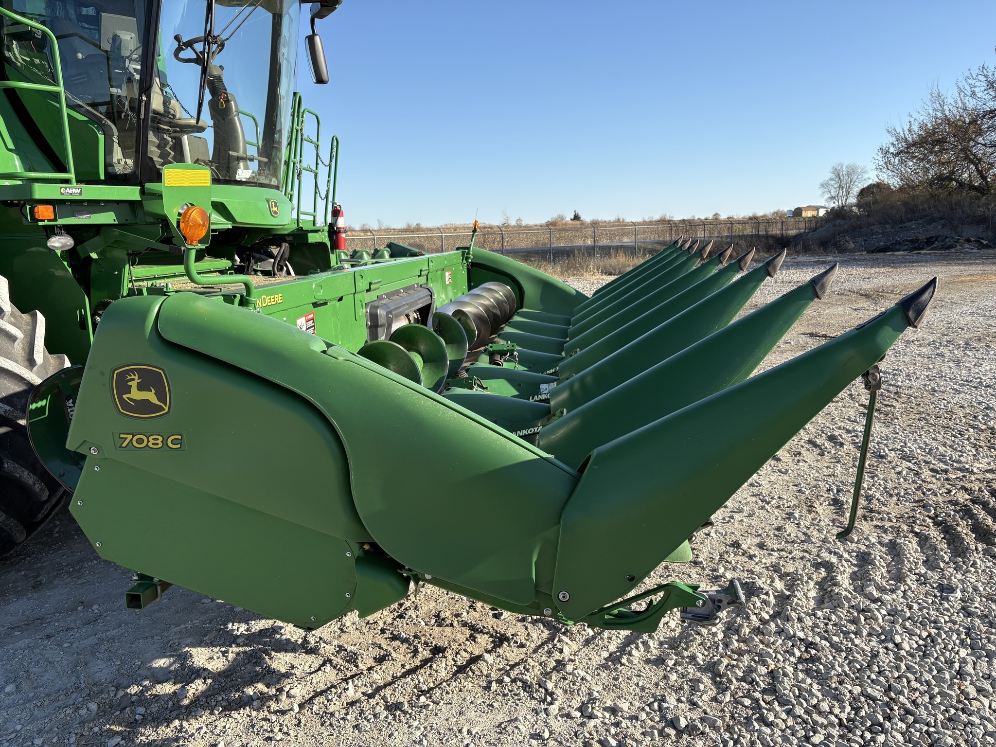 2020 John Deere 708C Corn Head