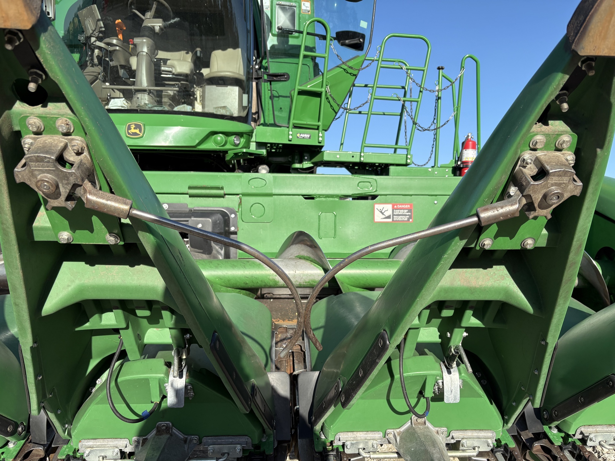 2020 John Deere 708C Corn Head