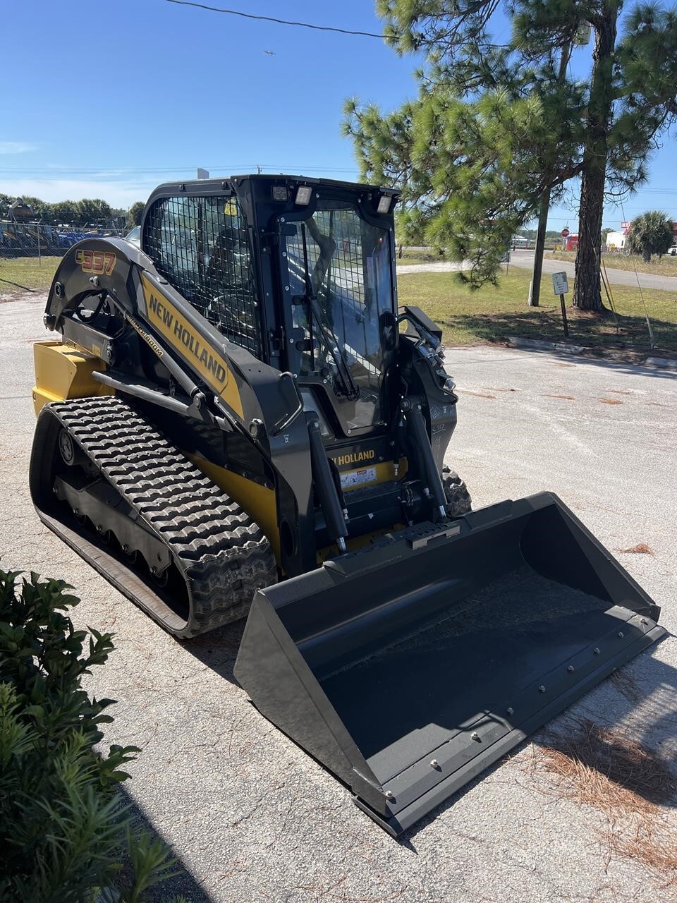 2025 New Holland C337 Skid Steer