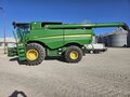 2014 John Deere S680 Combine